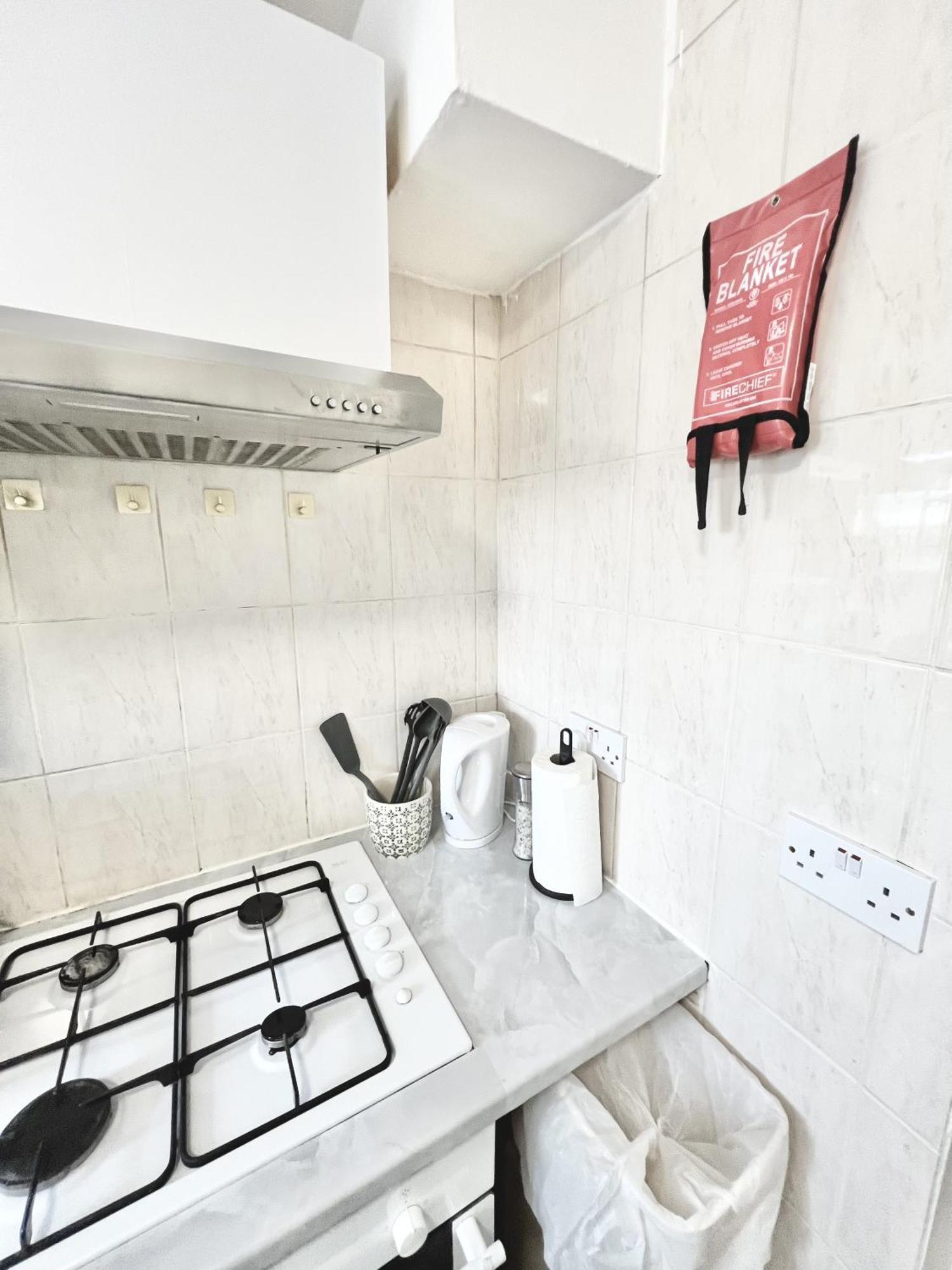 Apartament Next Westfield Mall 런던 외부 사진