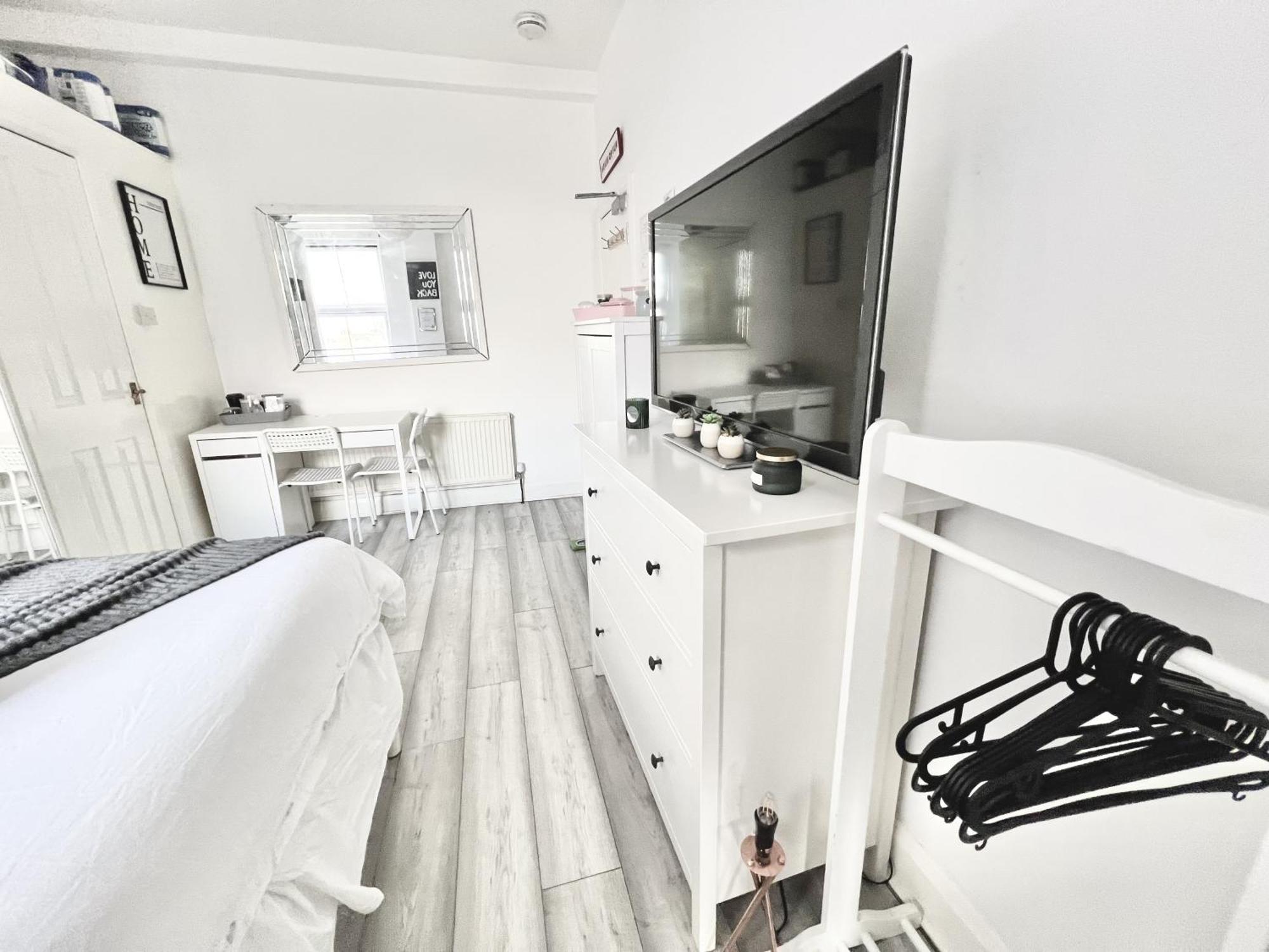 Apartament Next Westfield Mall 런던 외부 사진